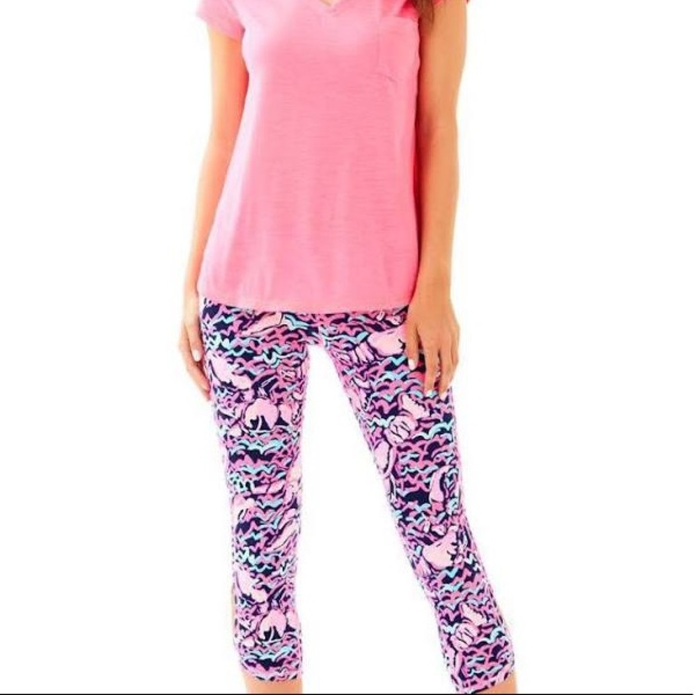NWOT Lilly Pulitzer Luxletic Lobstah Roll Capris